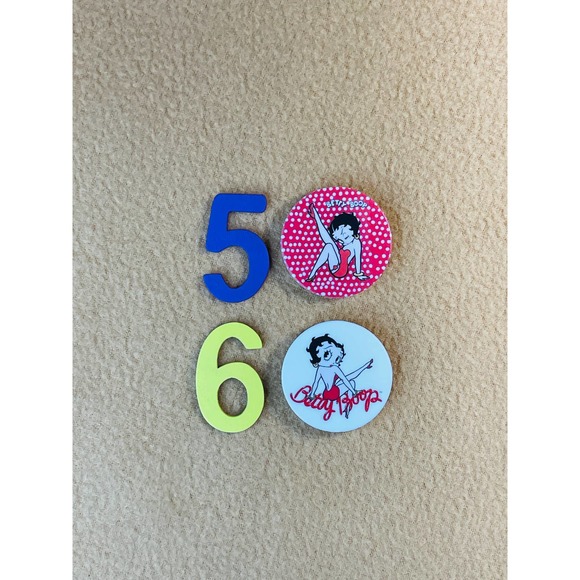 BETTY BOOP POP UP COLLAPSABLE PHONE ACCESSORY - Picture 2 of 5